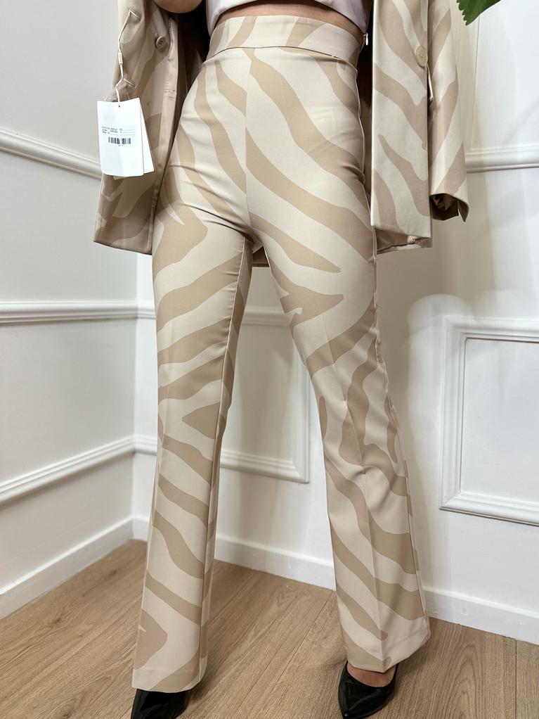 Shiki Tailleur Jamila
