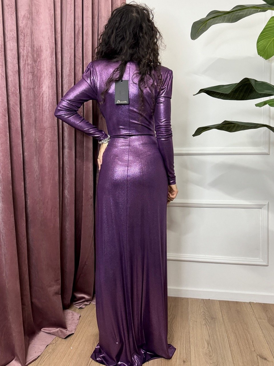 Dramee Abito Aguirre Viola