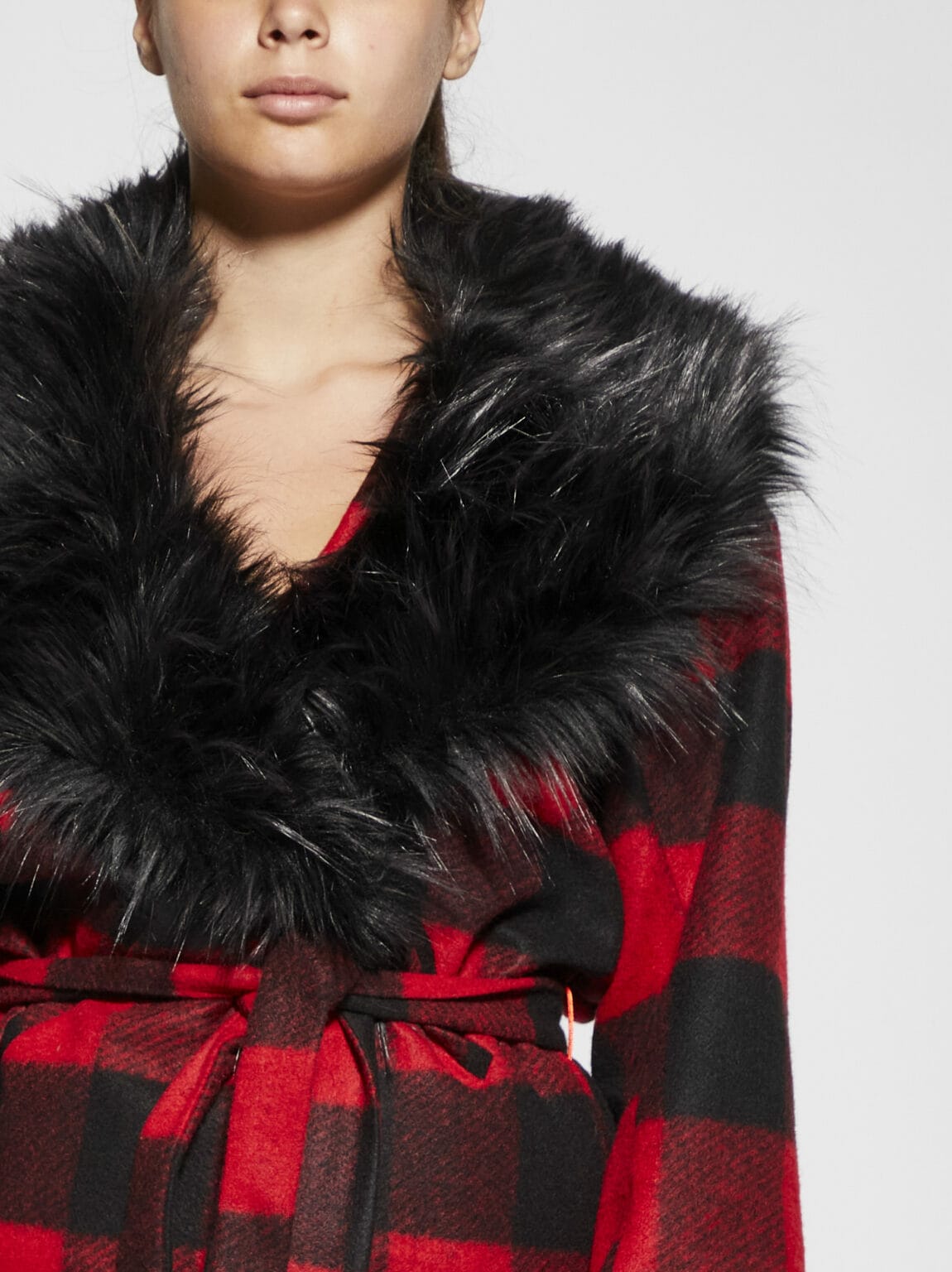 Giulia N. Cappotto Check con Frange