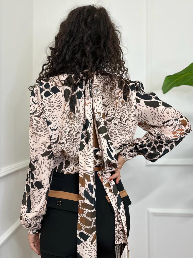 Les Filles Blusa